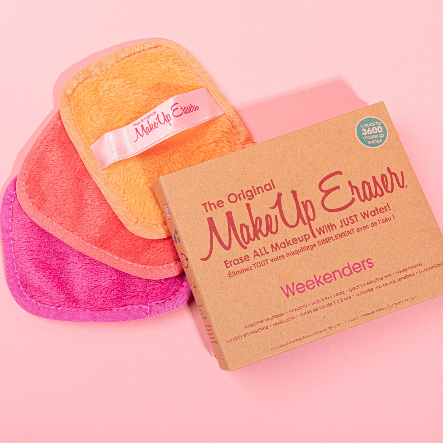 Weekenders Pink 3-Day Set MakeUp Eraser cloths next to packaging.